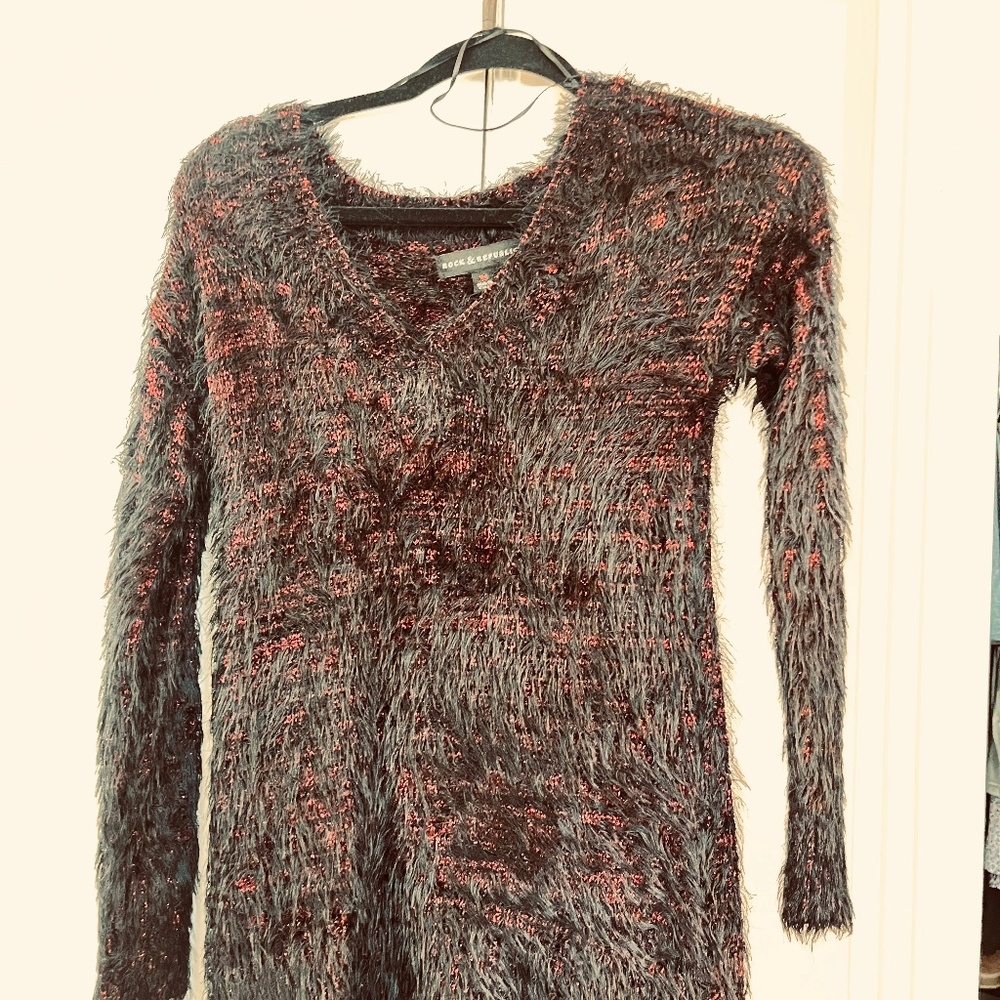 Rock & Republic Ladies XS Black & Red Shaggy Sweater
